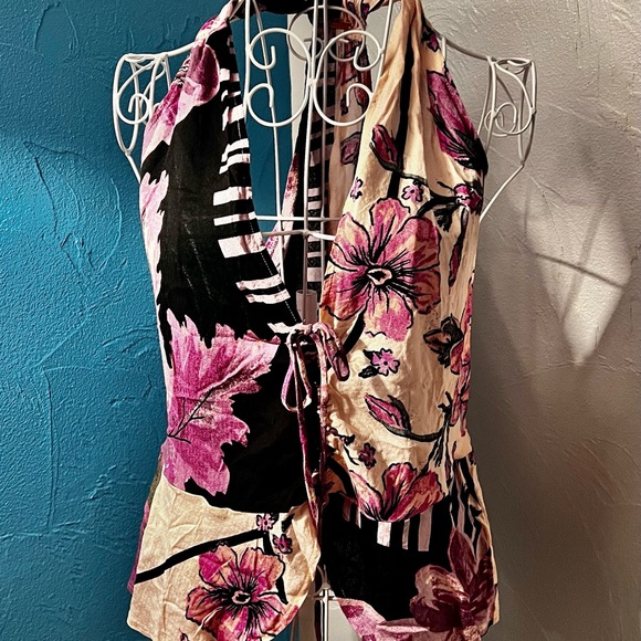 Free People NWT FLOWY TOP Size large - Picture 11 of 12